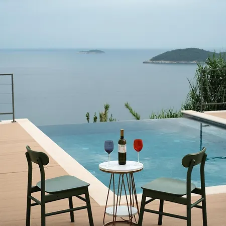 فيلة Judita Dubrovnik